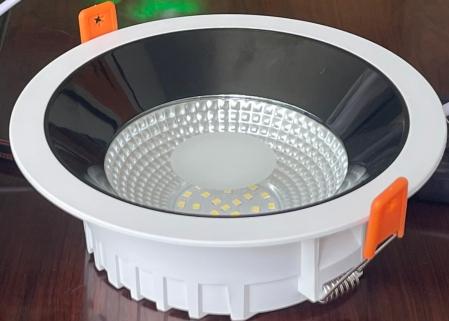 Magnetic Track System